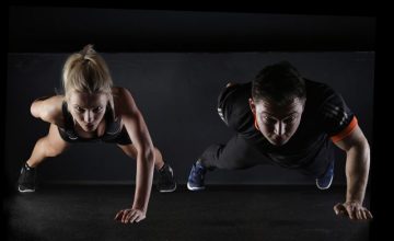 Fitnessstudio, Trainingsgruppe oder Personal Coach – Was ist am besten?